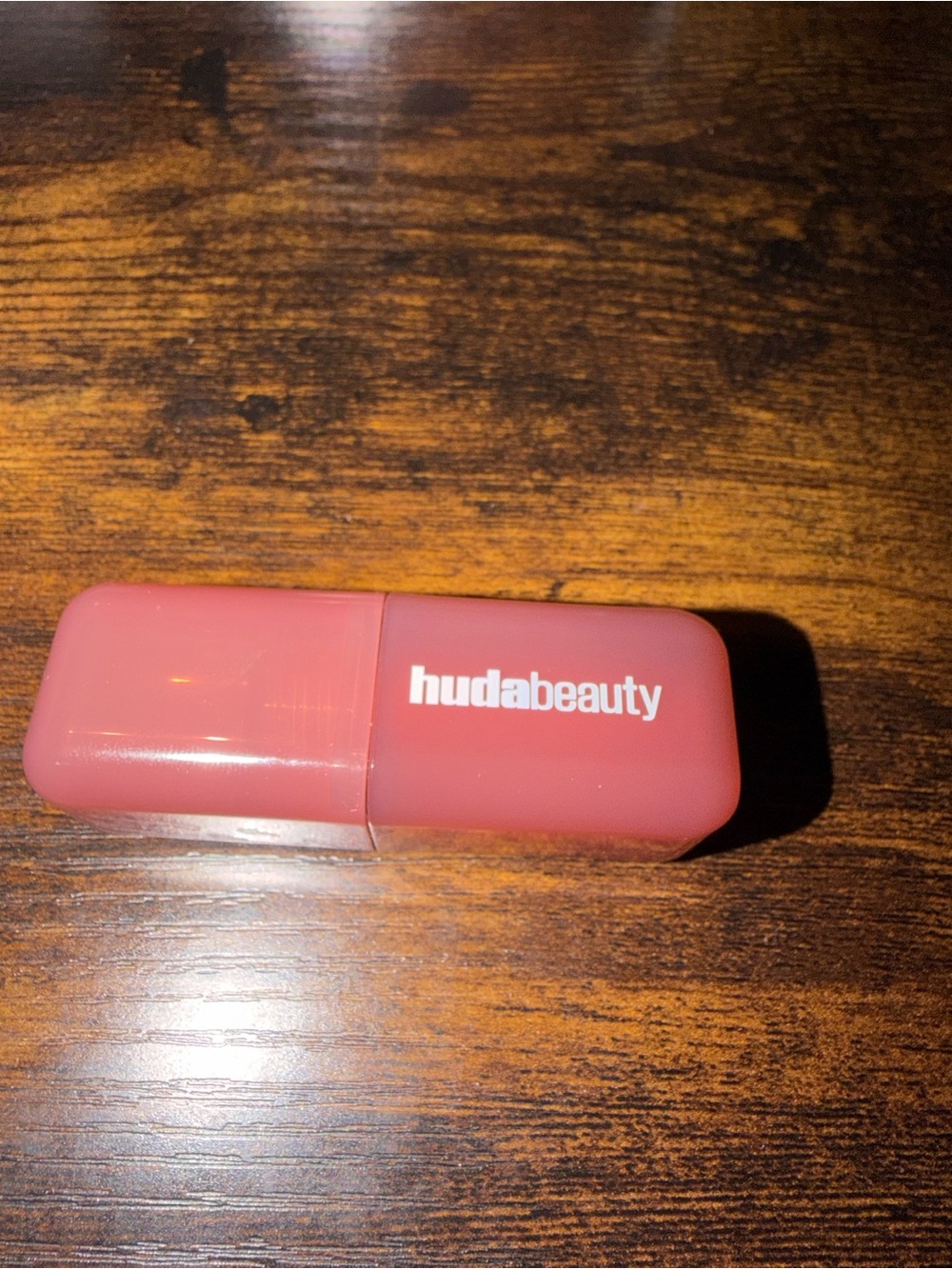 Huda Beauty Strawberry Latte blush